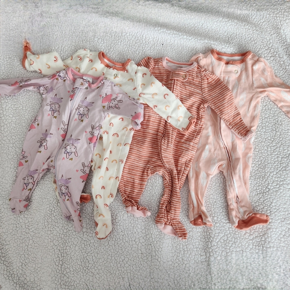 4 bundle of footies